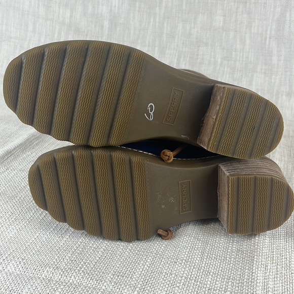 Sperry Women's Saltwater Heel Rain Boot, Brown/Navy, Size 6 US - Picture 6 of 6